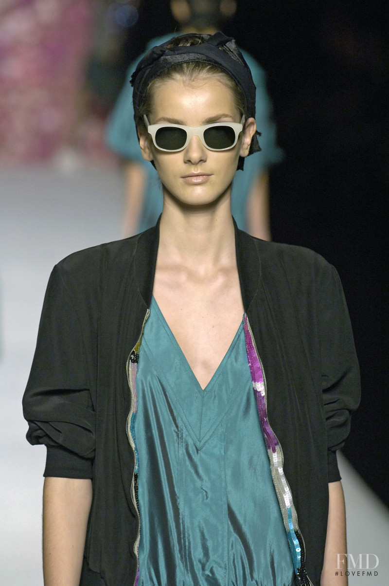 Denisa Dvorakova featured in  the Dries van Noten fashion show for Spring/Summer 2007