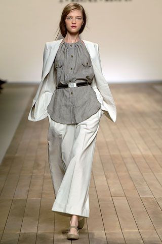 Max Mara fashion show for Spring/Summer 2006