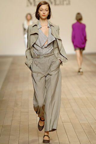 Max Mara fashion show for Spring/Summer 2006