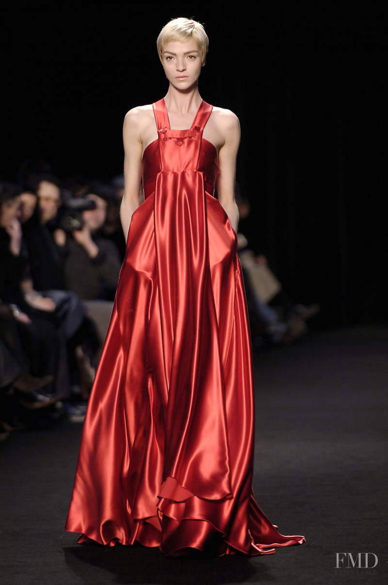 Mariacarla Boscono featured in  the Givenchy fashion show for Autumn/Winter 2006