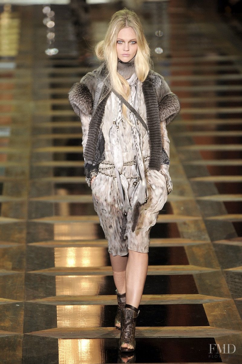 Sasha Pivovarova featured in  the Roberto Cavalli fashion show for Autumn/Winter 2010
