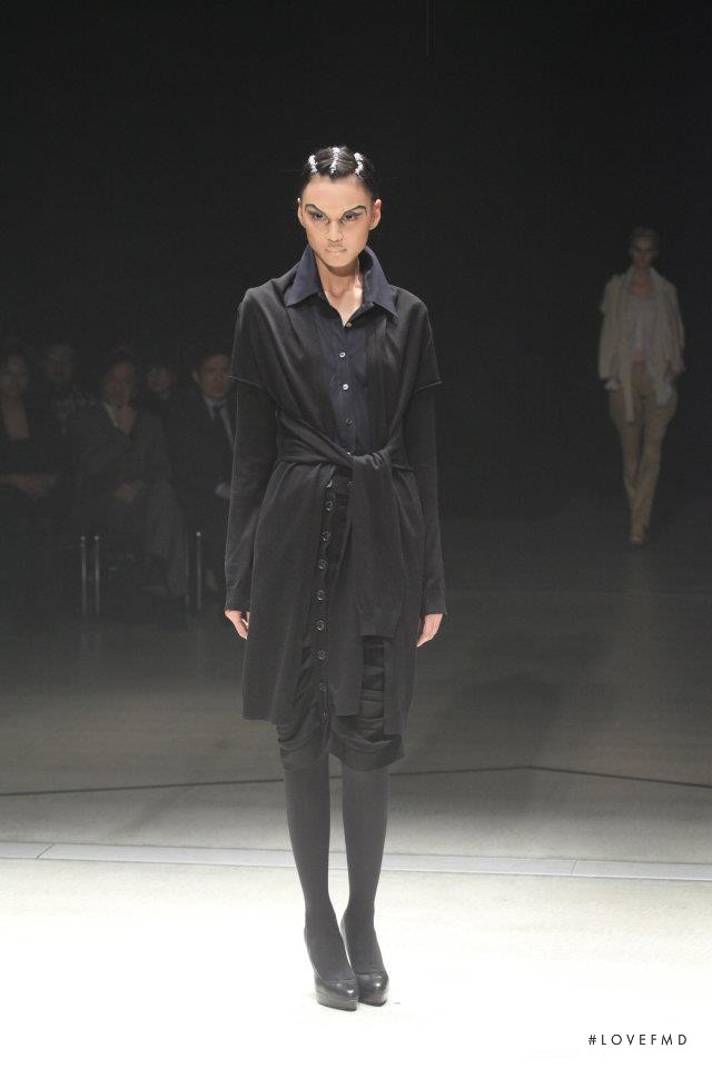 Yasutoshi Ezumi fashion show for Autumn/Winter 2012