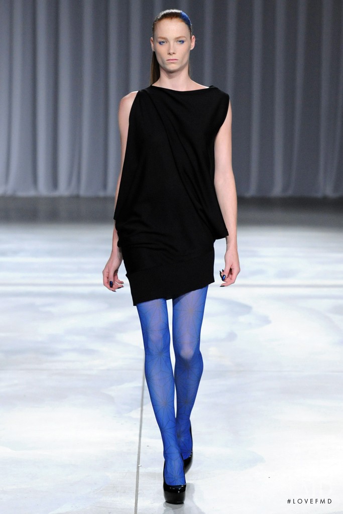 Ilona Swagemakers featured in  the Yasutoshi Ezumi fashion show for Spring/Summer 2013