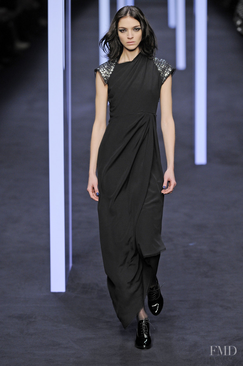 Mariacarla Boscono featured in  the Karl Lagerfeld fashion show for Autumn/Winter 2008