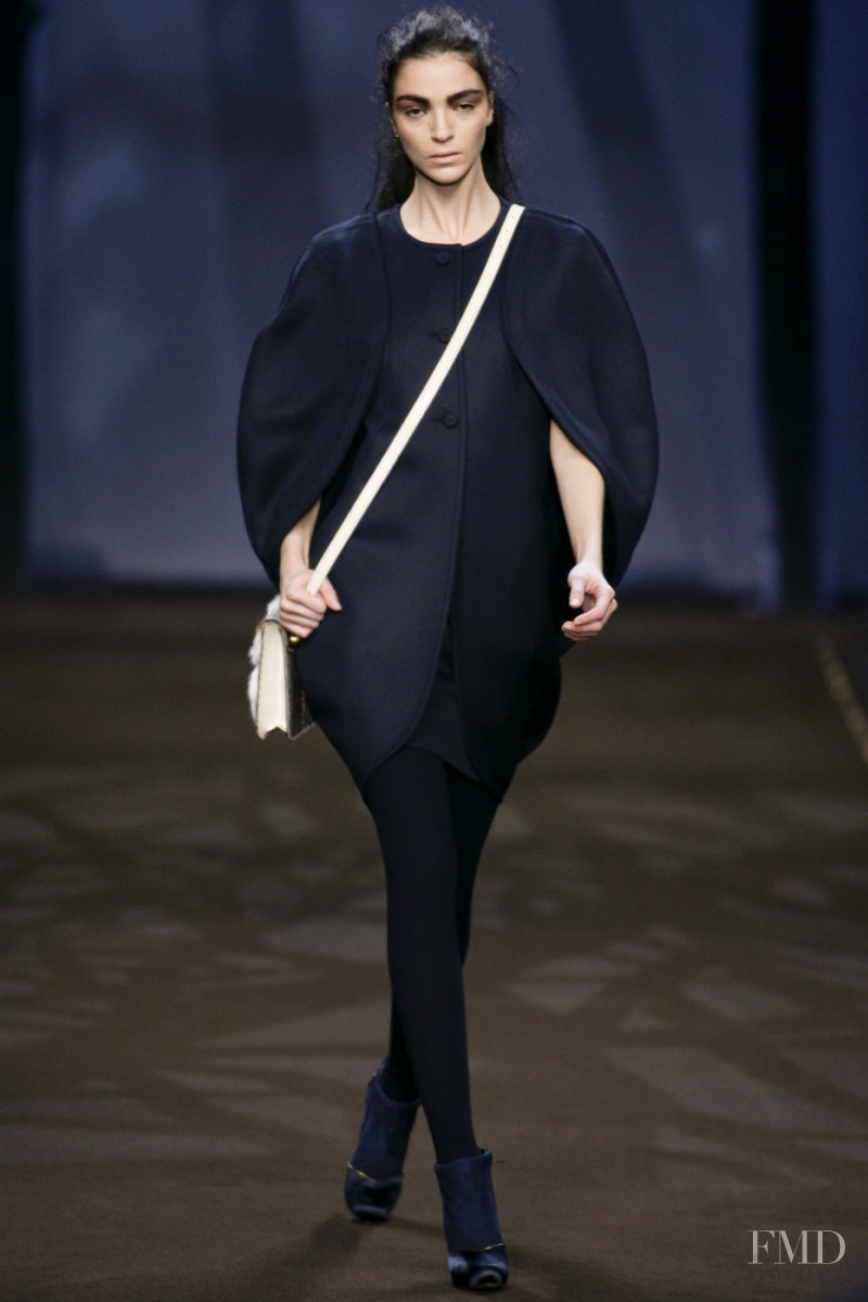 Mariacarla Boscono featured in  the Fendi fashion show for Autumn/Winter 2008