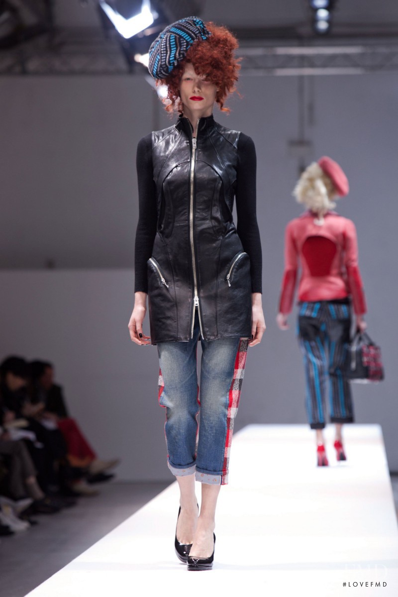 Ilona Swagemakers featured in  the Junya Watanabe fashion show for Autumn/Winter 2013