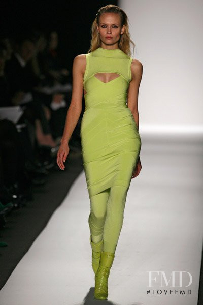 Natasha Poly featured in  the Narciso Rodriguez fashion show for Autumn/Winter 2009