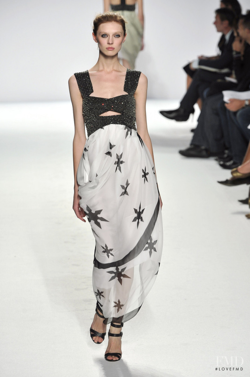Olga Sherer featured in  the Narciso Rodriguez fashion show for Spring/Summer 2009