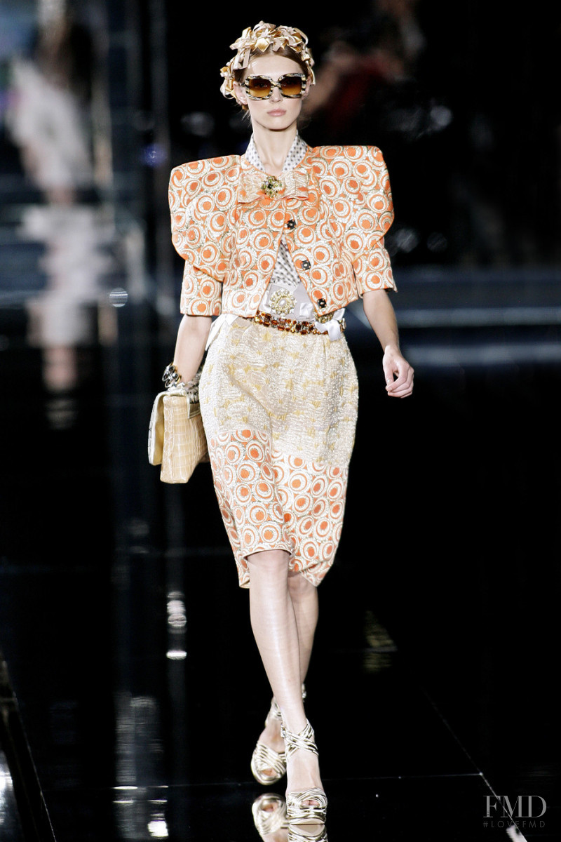 Olga Sherer featured in  the Dolce & Gabbana fashion show for Spring/Summer 2009