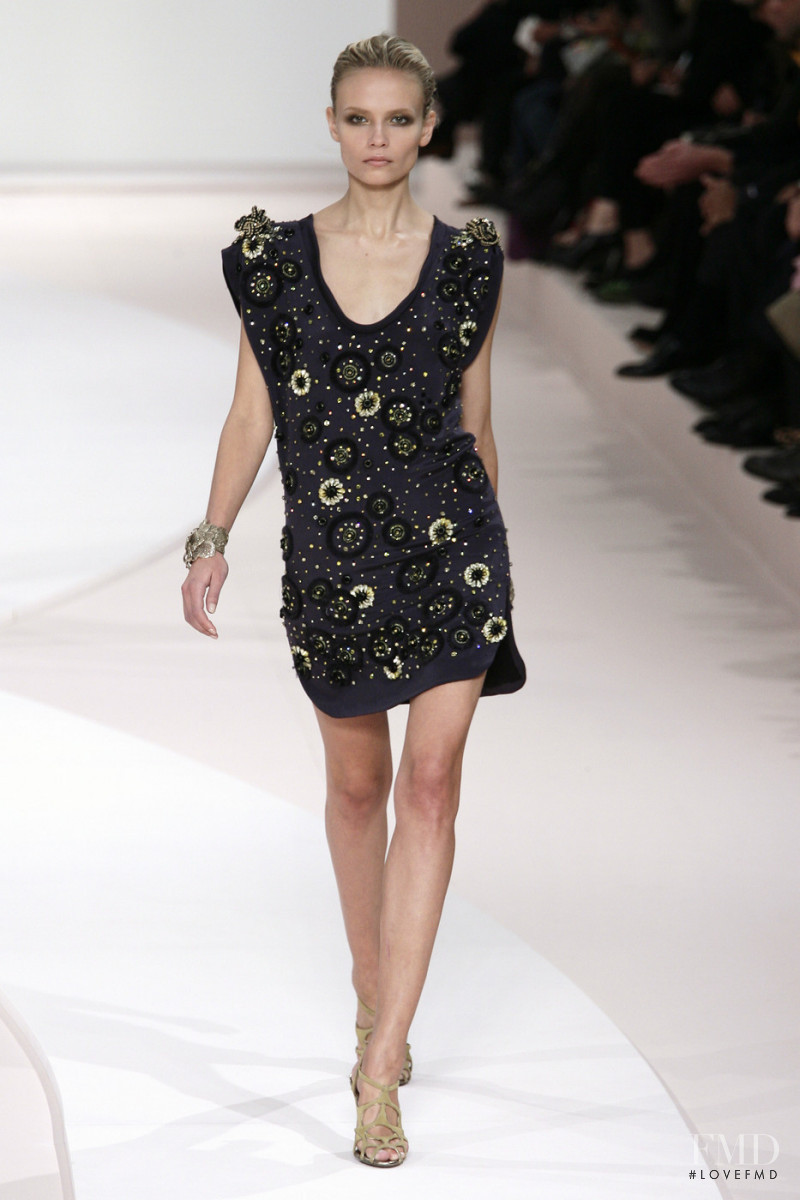 Natasha Poly featured in  the Valentino fashion show for Spring/Summer 2009