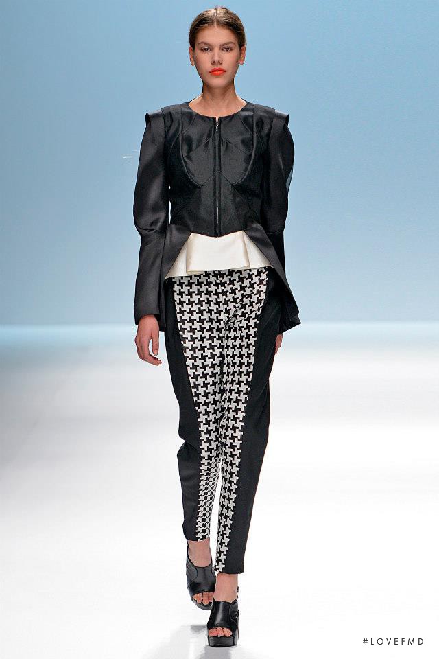 Lie Sang Bong fashion show for Spring/Summer 2013