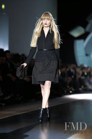 Natasha Poly featured in  the Joop fashion show for Autumn/Winter 2009
