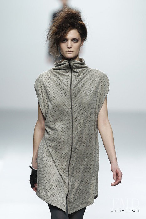 Sara Coleman fashion show for Autumn/Winter 2011