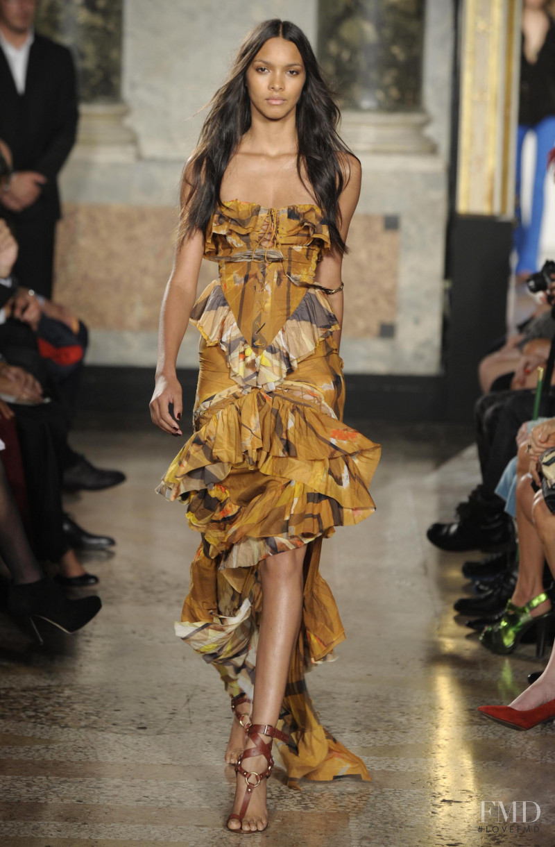 Lais Ribeiro featured in  the Pucci fashion show for Spring/Summer 2011