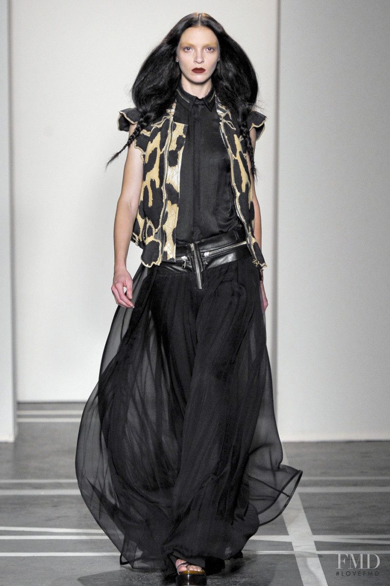 Mariacarla Boscono featured in  the Givenchy fashion show for Spring/Summer 2011