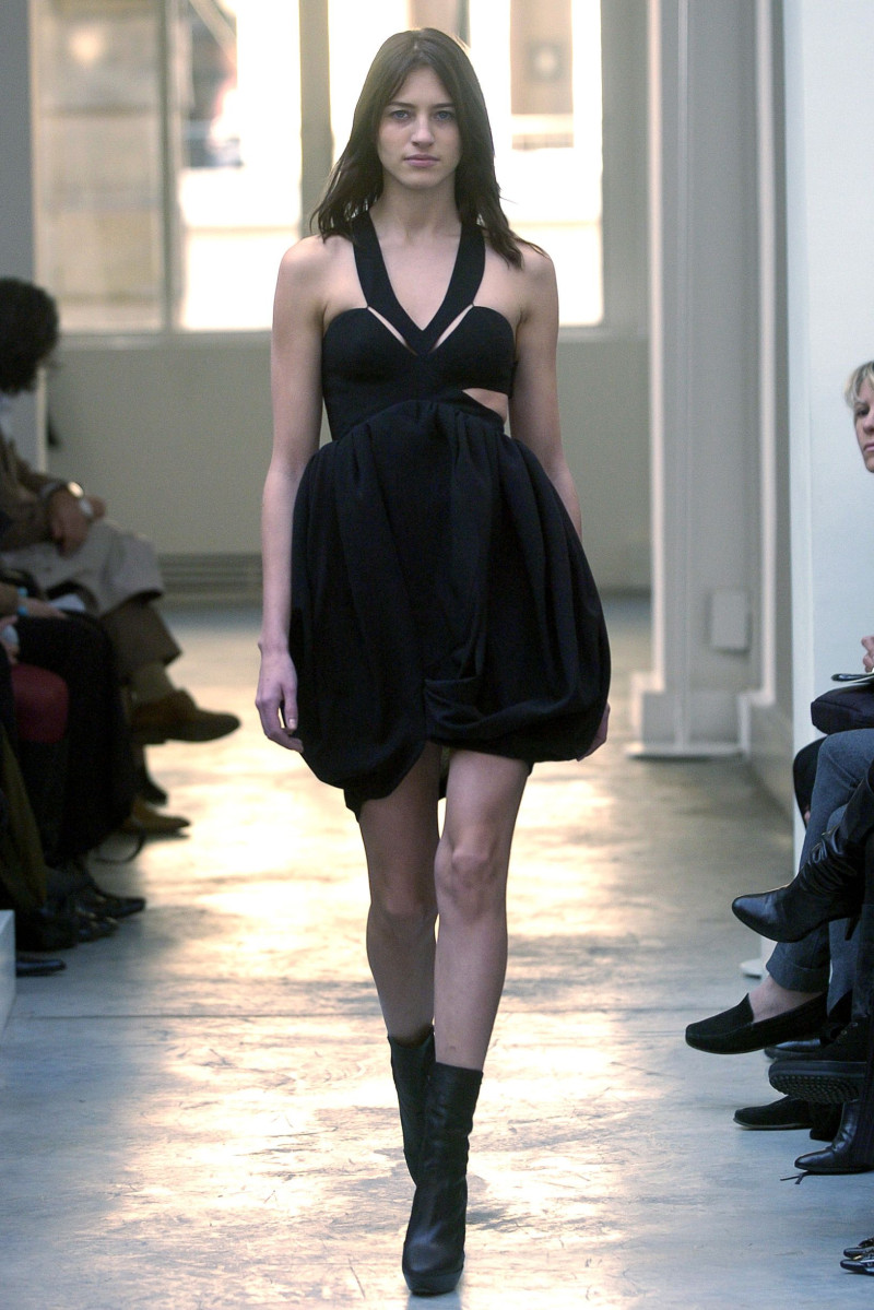 Balenciaga fashion show for Autumn/Winter 2004