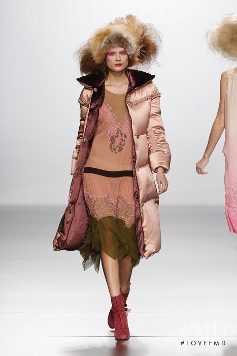 Elisa Palomino fashion show for Autumn/Winter 2011