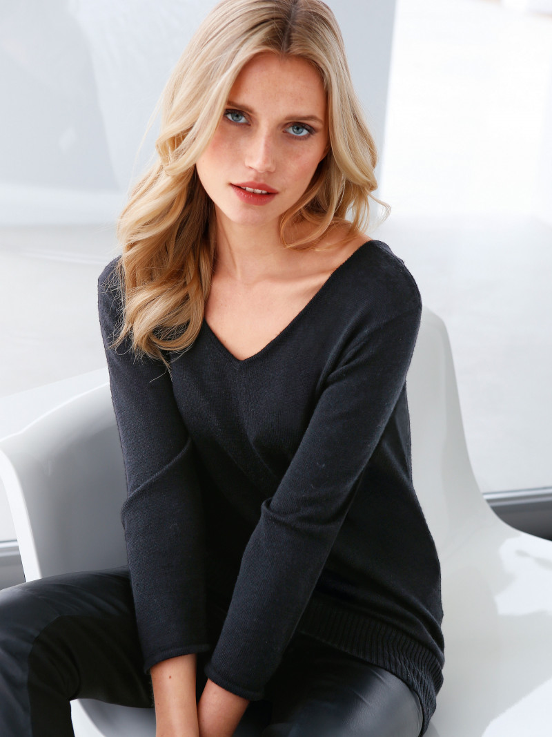 Cato van Ee featured in  the Peter Hahn catalogue for Fall 2014