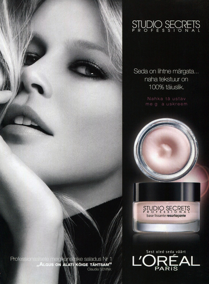 Claudia Schiffer featured in  the L\'Oreal Paris Olio Straordinario advertisement for Spring/Summer 2015