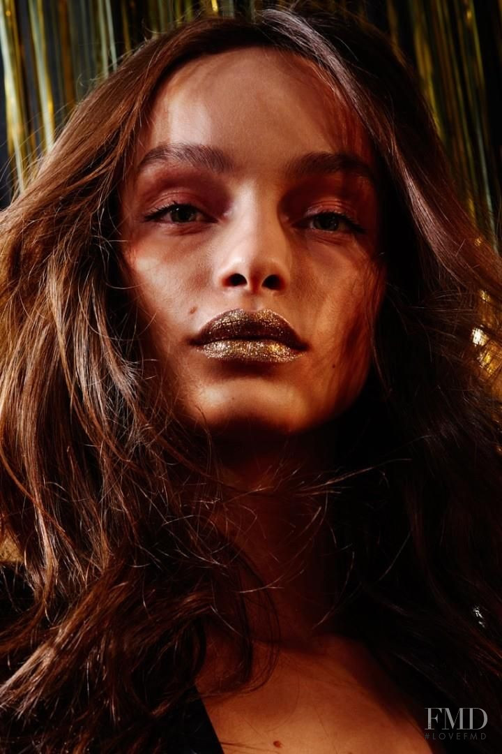 Luma Grothe featured in  the L\'Oreal Paris Color Riche Gold Obsession Collection advertisement for Autumn/Winter 2016