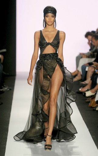 Lais Ribeiro featured in  the Gottex fashion show for Spring/Summer 2011