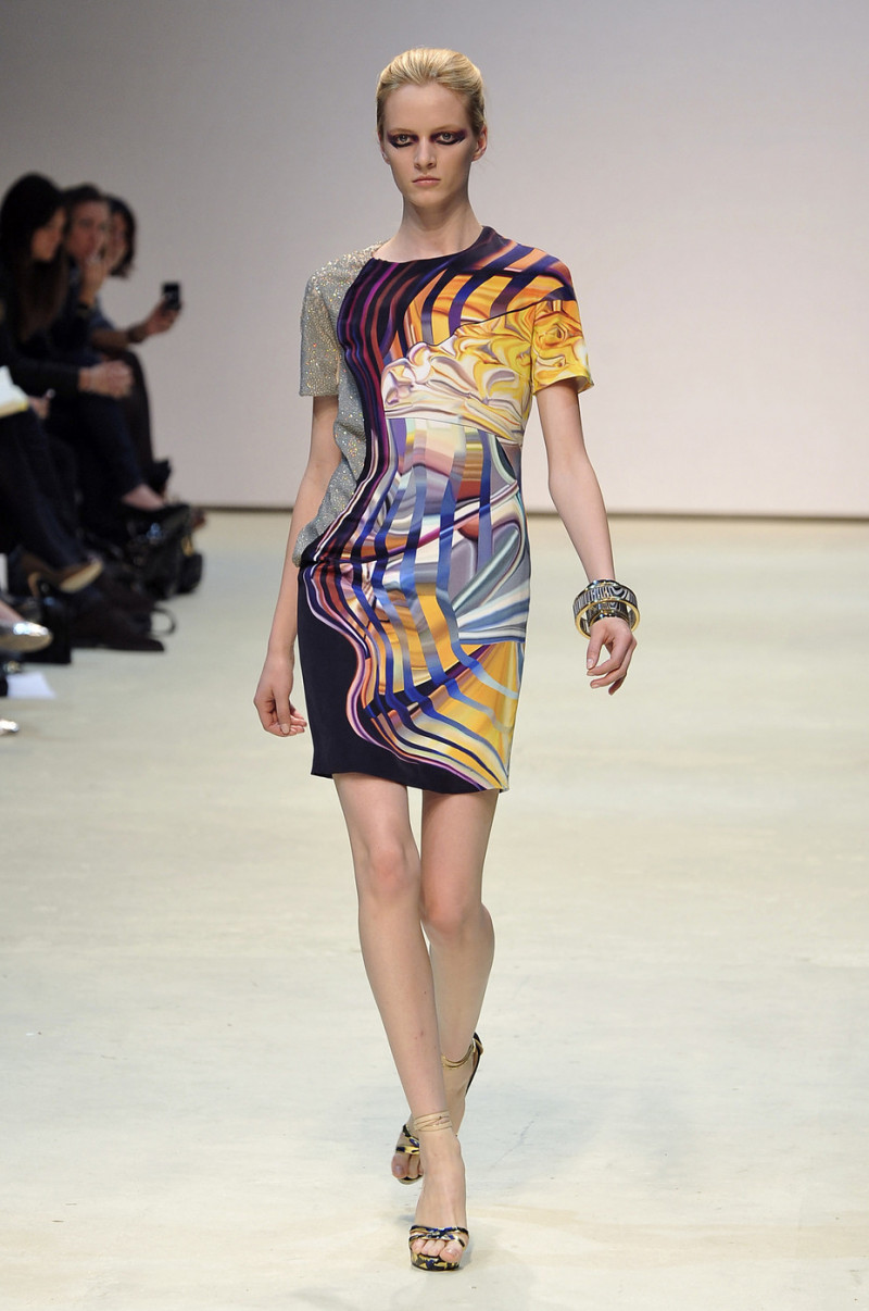 Daria Strokous featured in  the Mary Katrantzou fashion show for Spring/Summer 2010