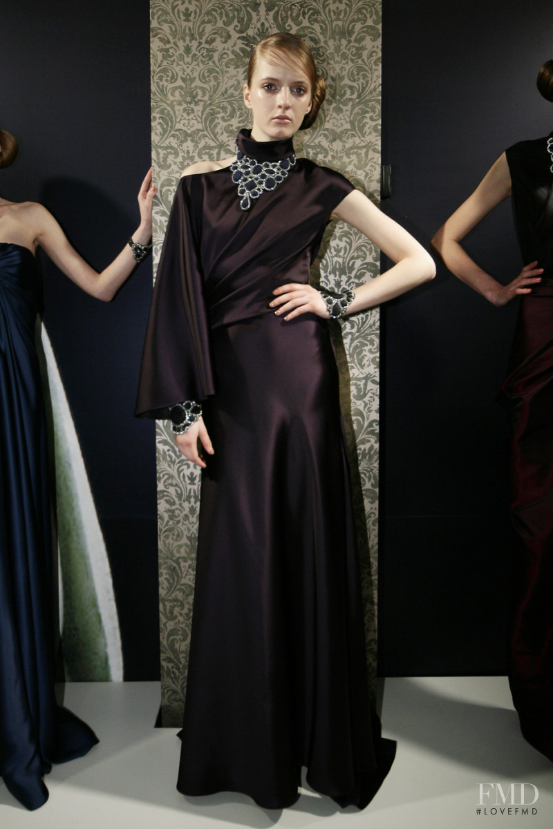 Daria Strokous featured in  the Reem Acra fashion show for Autumn/Winter 2009