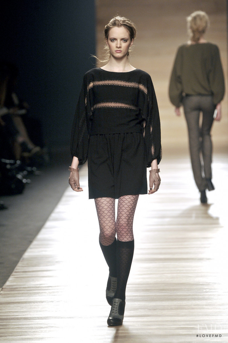 Daria Strokous featured in  the Kristina Ti fashion show for Autumn/Winter 2009