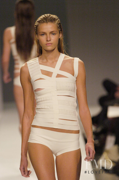 Valentina Zelyaeva featured in  the Gloria Coelho fashion show for Spring/Summer 2005