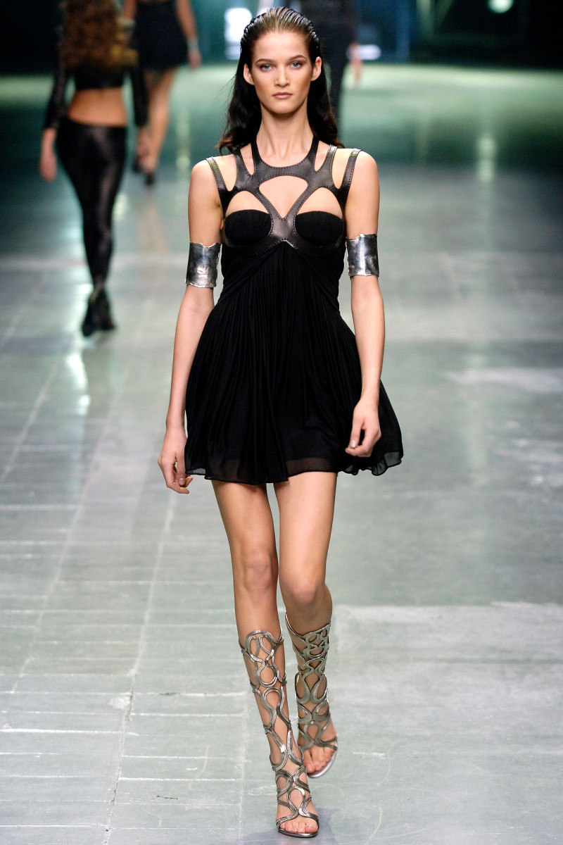 Alexander McQueen fashion show for Spring/Summer 2006