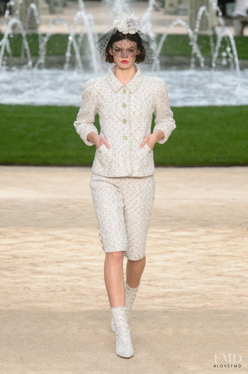 Cara Taylor featured in  the Chanel Haute Couture fashion show for Spring/Summer 2018