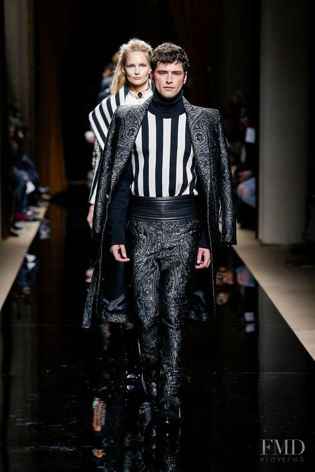 Katrin Thormann featured in  the Balmain fashion show for Autumn/Winter 2016