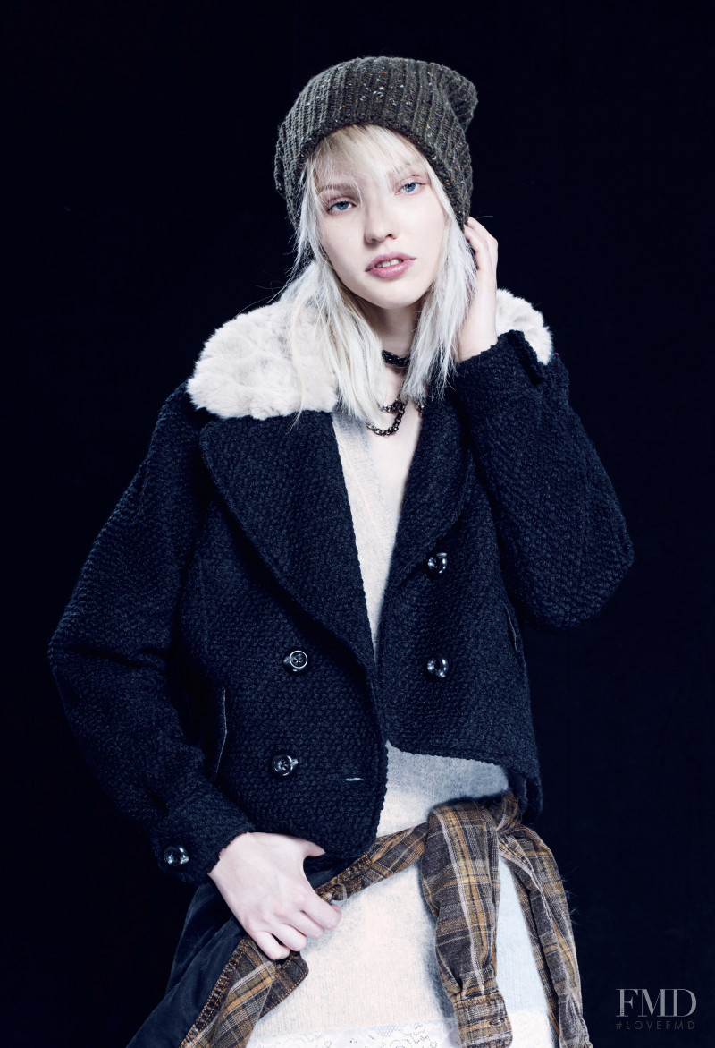 Sasha Luss featured in  the Free People catalogue for Fall 2014