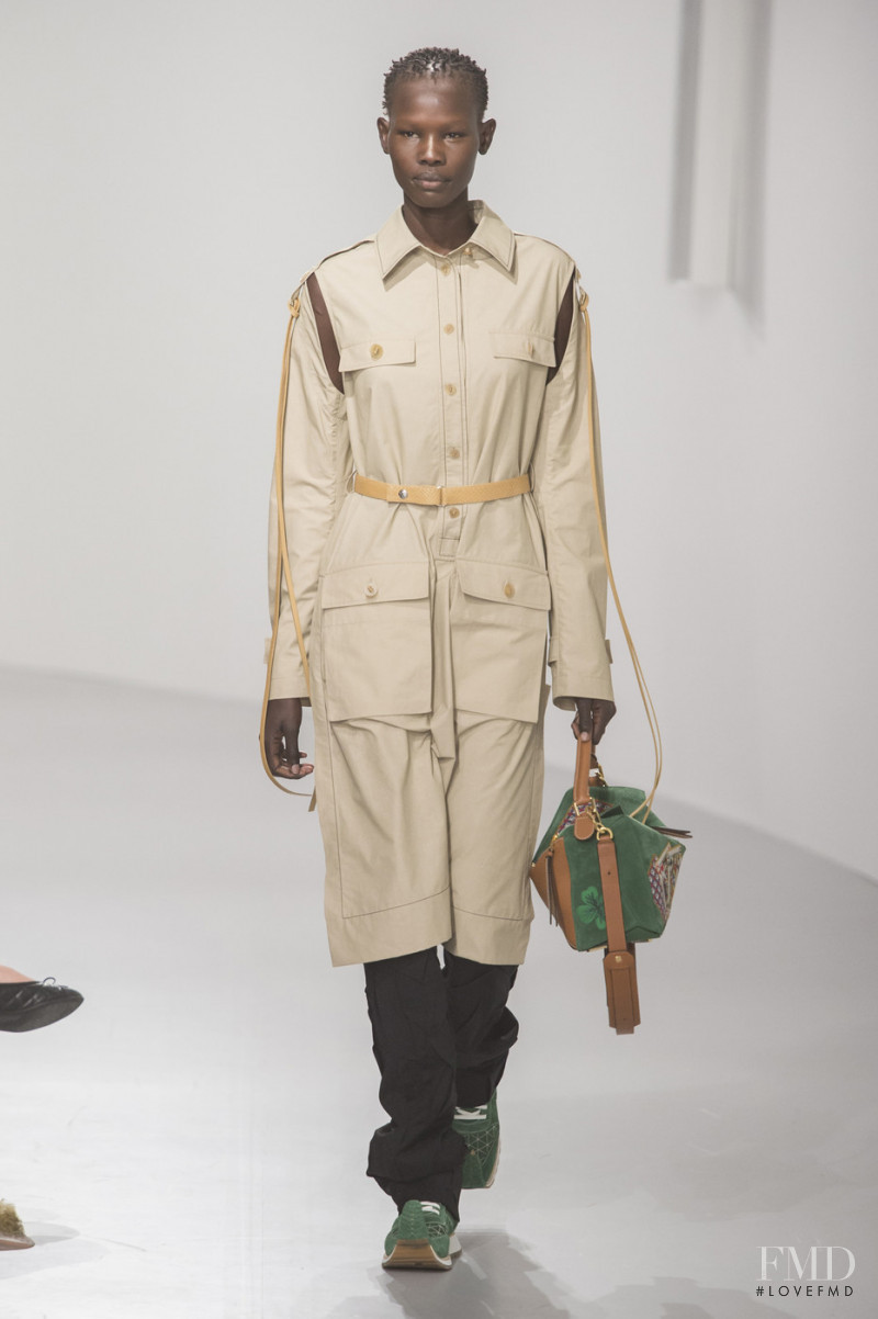 Shanelle Nyasiase featured in  the Loewe fashion show for Spring/Summer 2018