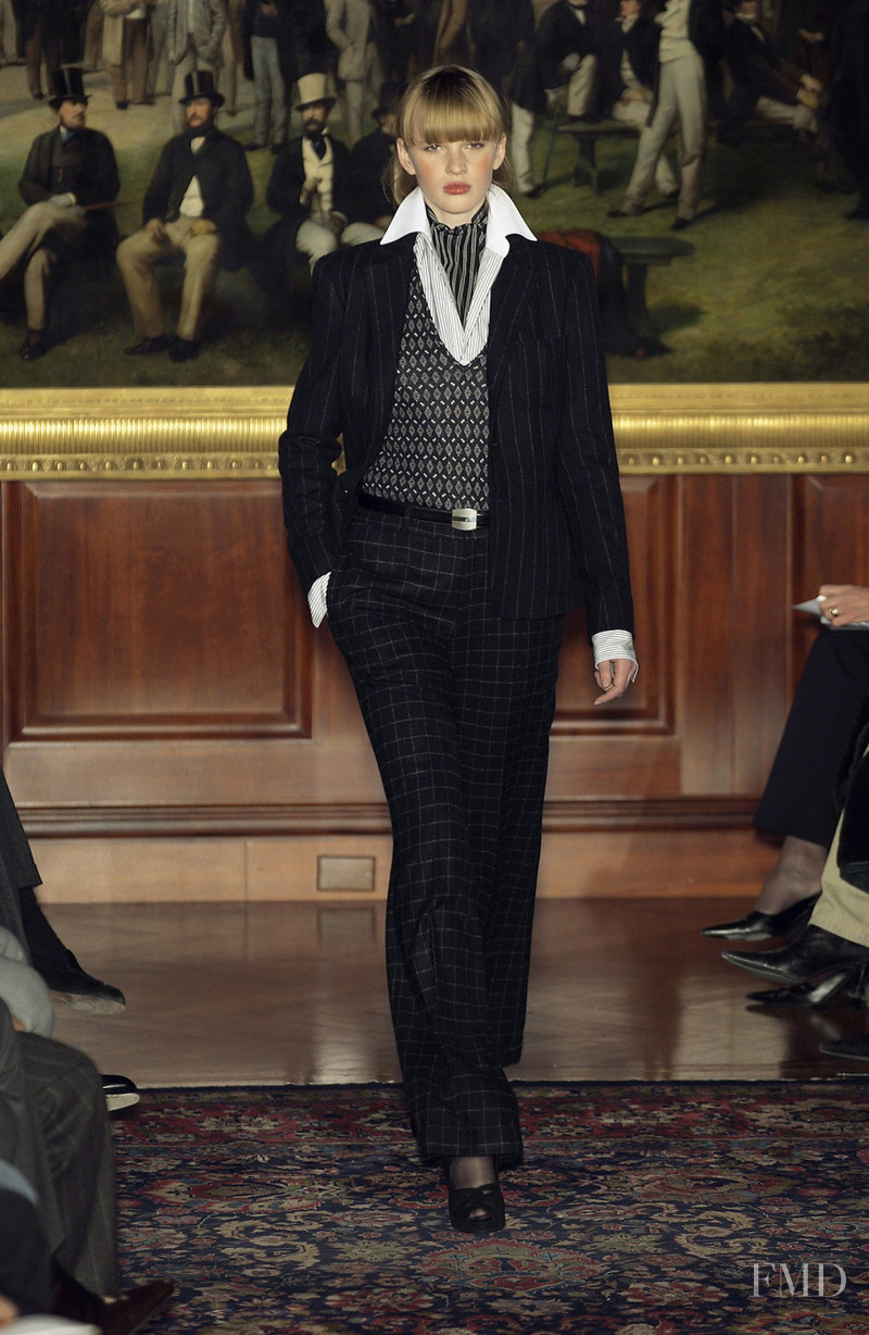 Anne Vyalitsyna featured in  the Ralph Lauren Collection fashion show for Autumn/Winter 2002