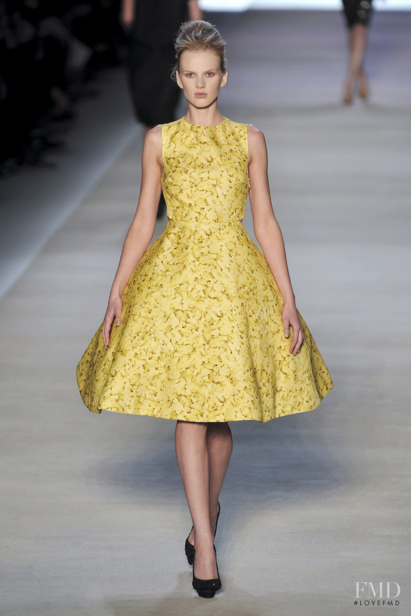 Anne Vyalitsyna featured in  the Giambattista Valli fashion show for Spring/Summer 2009