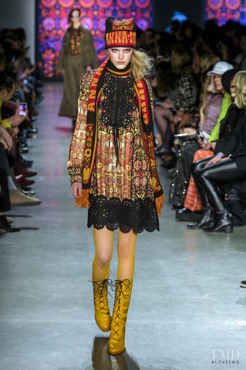 Hannah Motler featured in  the Anna Sui fashion show for Autumn/Winter 2018