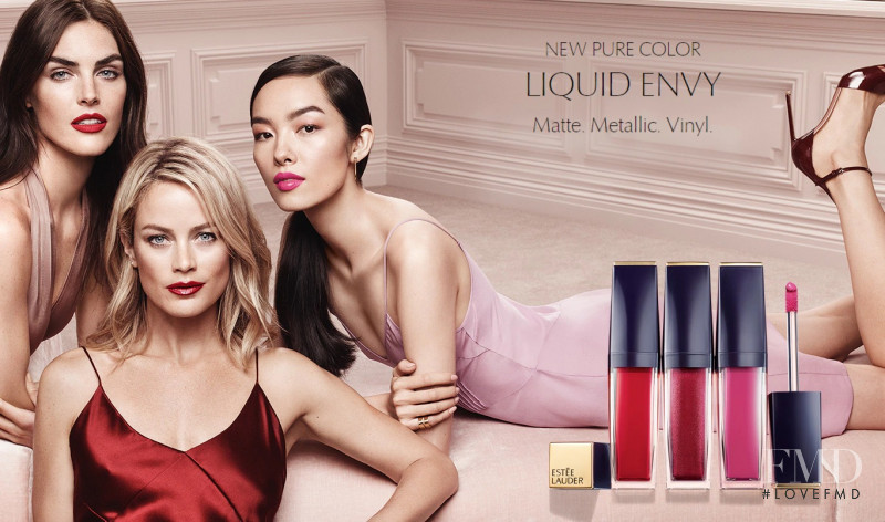 Carolyn Murphy featured in  the Estée Lauder Liquid LipColor Pure Color Envy  advertisement for Spring/Summer 2018