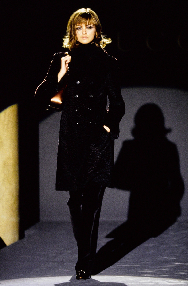 Trish Goff featured in  the Gucci fashion show for Autumn/Winter 1995