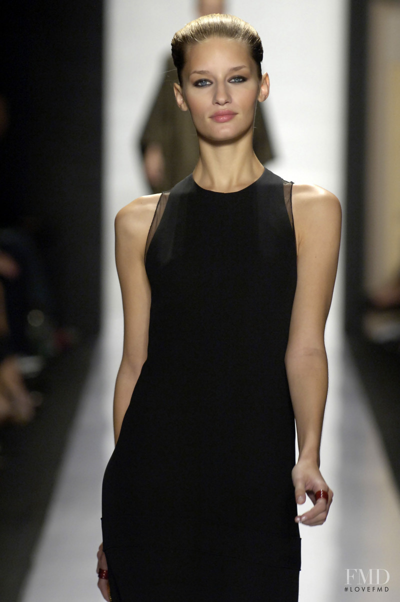 Linda Vojtova featured in  the Ralph Rucci fashion show for Spring/Summer 2007