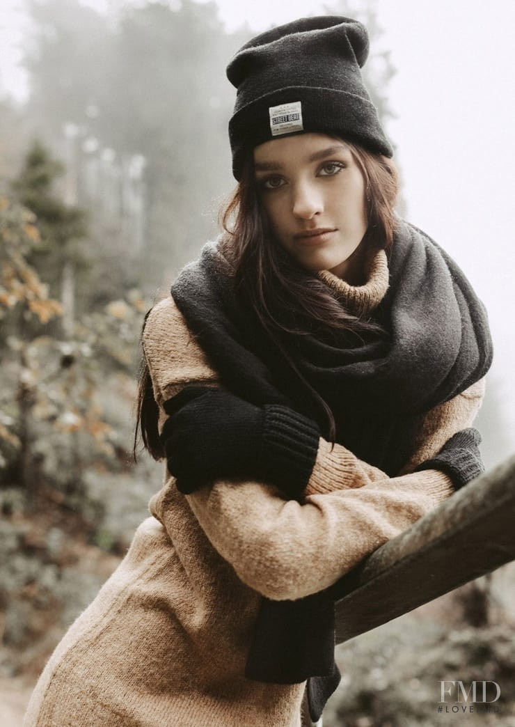 Juli Mery featured in  the New Yorker advertisement for Autumn/Winter 2015
