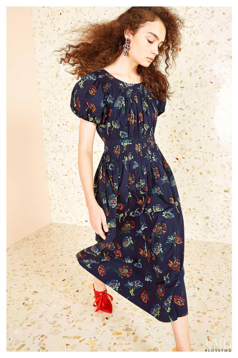 Sasha Kichigina featured in  the Ulla Johnson lookbook for Pre-Fall 2018