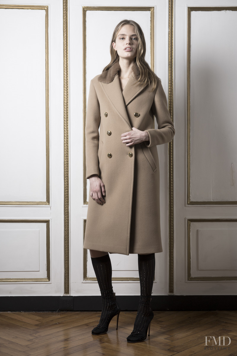 Anna Mila Guyenz featured in  the Francesco Scognamiglio lookbook for Pre-Fall 2016