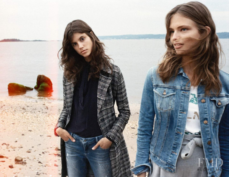 Anna Mila Guyenz featured in  the BOSS Orange advertisement for Spring/Summer 2017