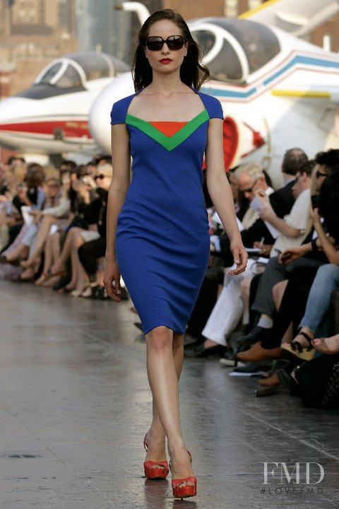 Douglas Hannant fashion show for Resort 2012