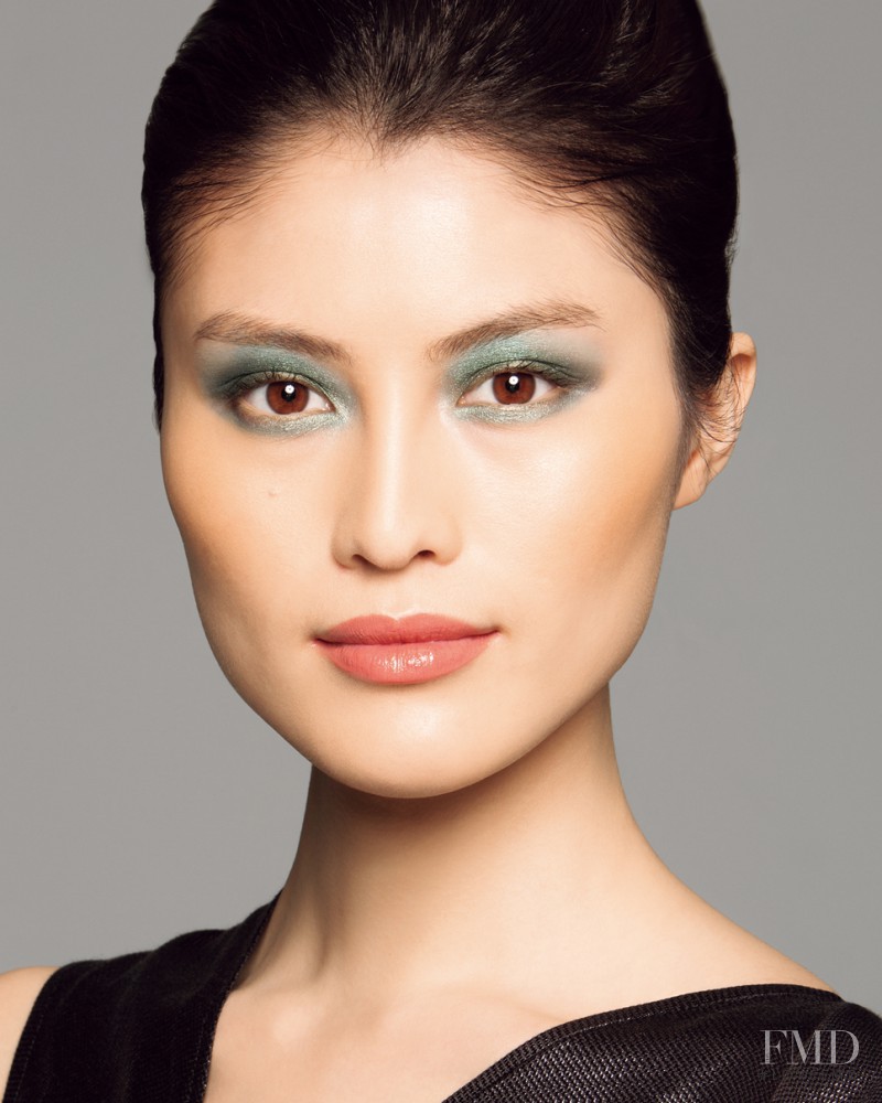 Sui He featured in  the Shiseido Make-Up Collection advertisement for Spring/Summer 2013