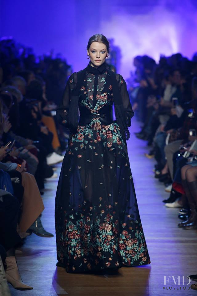 Roos Abels featured in  the Elie Saab fashion show for Autumn/Winter 2018
