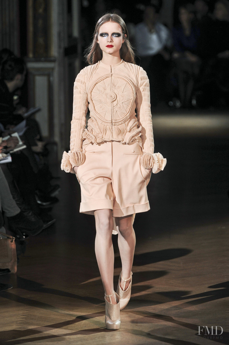 Anna de Rijk featured in  the Givenchy Haute Couture fashion show for Spring/Summer 2010