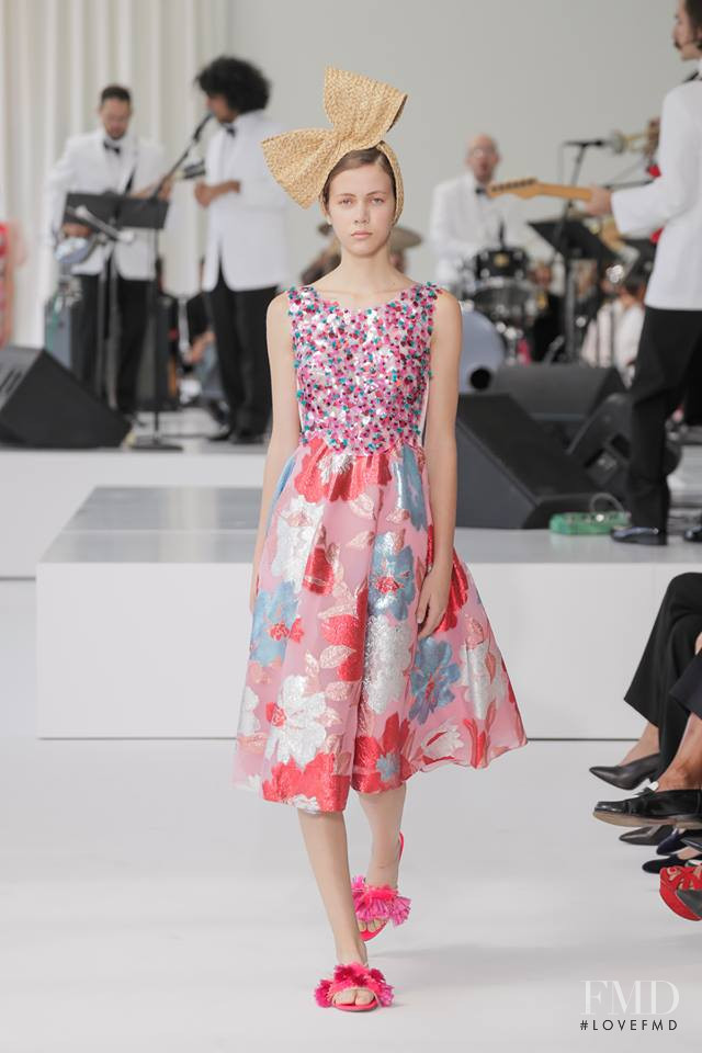 Sarah Cano featured in  the Delpozo fashion show for Spring/Summer 2018
