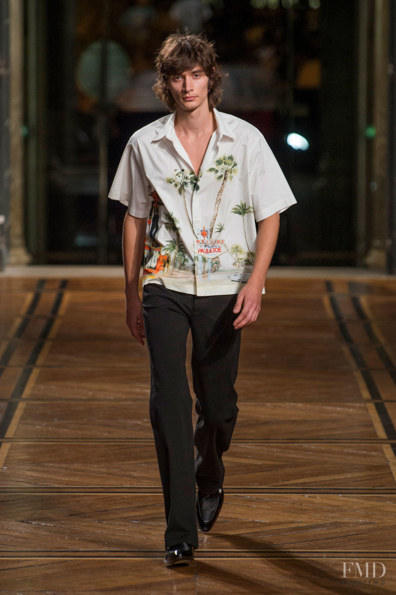 Paul et Joe fashion show for Spring/Summer 2018